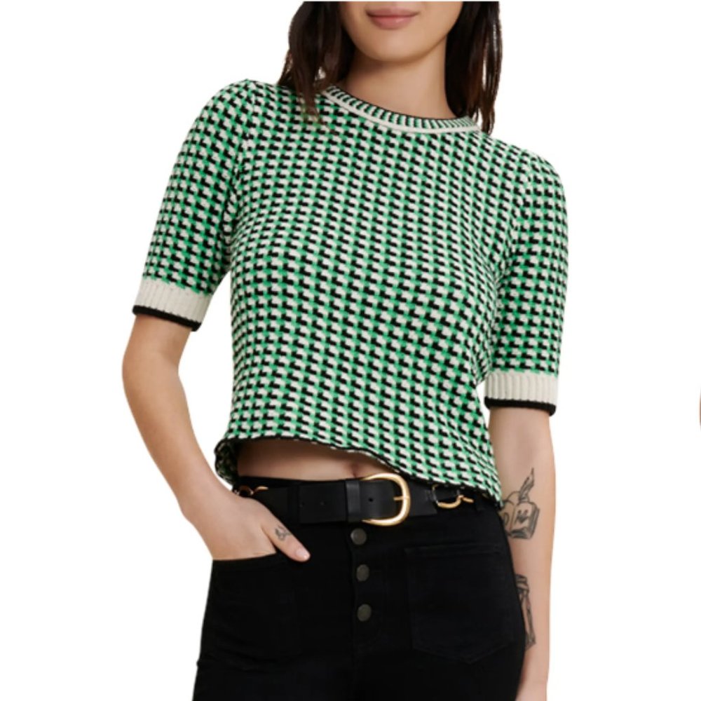 Black and Green Short sleeved Sweater